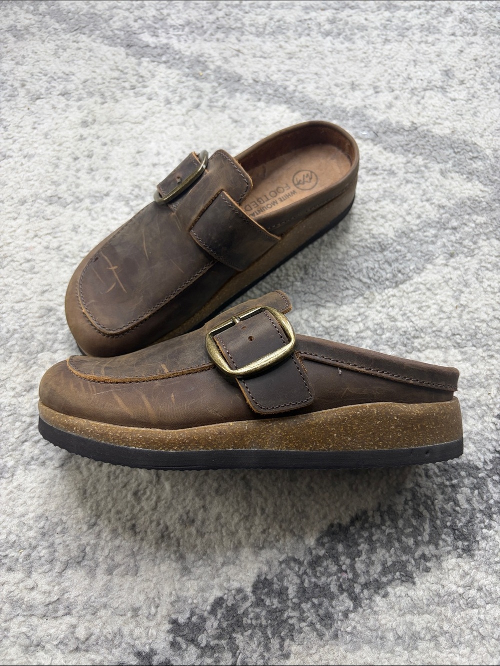White Mountain Brown Leather Buckle Clogs Mules Vintage Boho